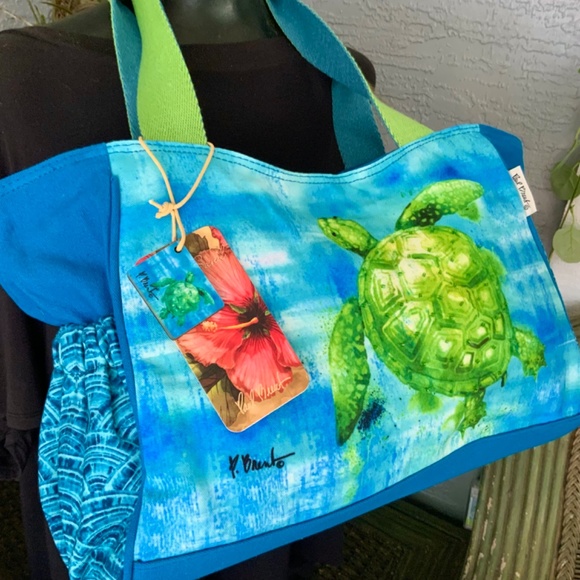 SEA TURTLE TROPICAL SUMMER Tote HANDBAG - SHOULDER  BAG 💙  NWT 💙 LIGHTWEIGHT - Picture 4 of 11